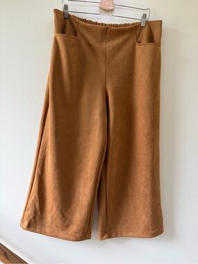 Tahari faux leather wide-leg slacks, camel